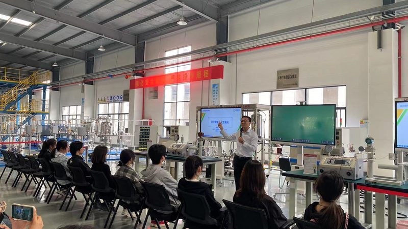 分散剂与分散液：价格差异背后的奥秘**